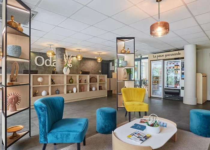 Appart'Hotel Odalys City - Bioparc Lyon Est